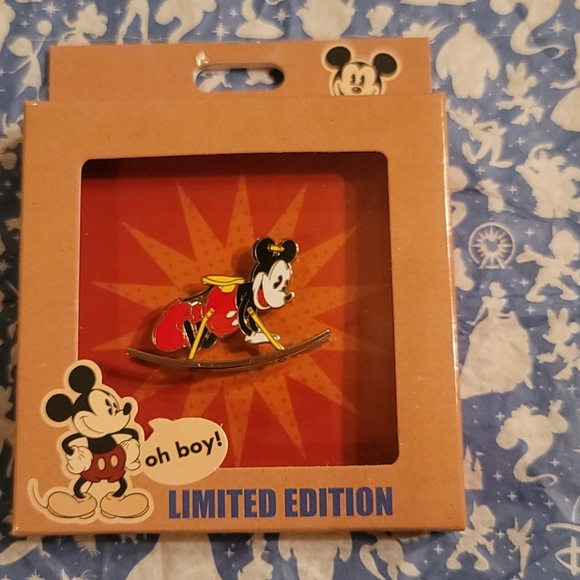 Disney Other - MICKEY MOUSE LIMITED EDITION PIN